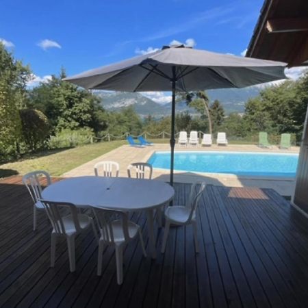 Villa Avec Piscine, Vue Lac Et Montagne 塞夫里耶 外观 照片